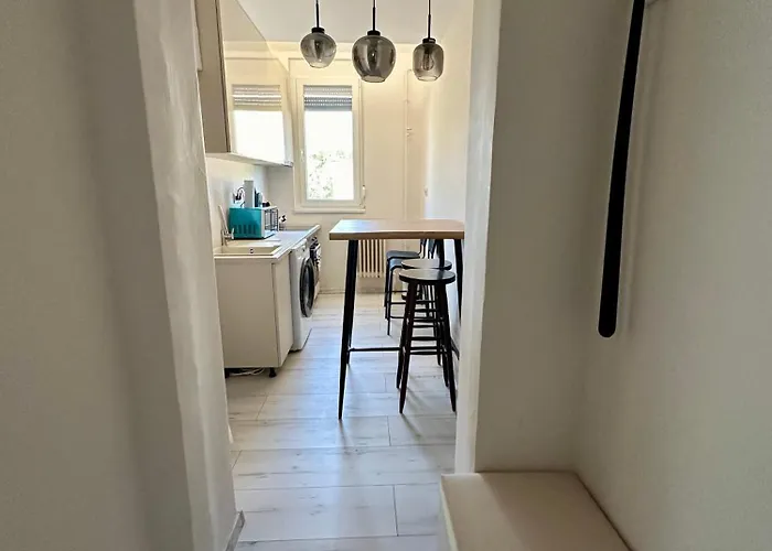 Mate Gold Apartment II