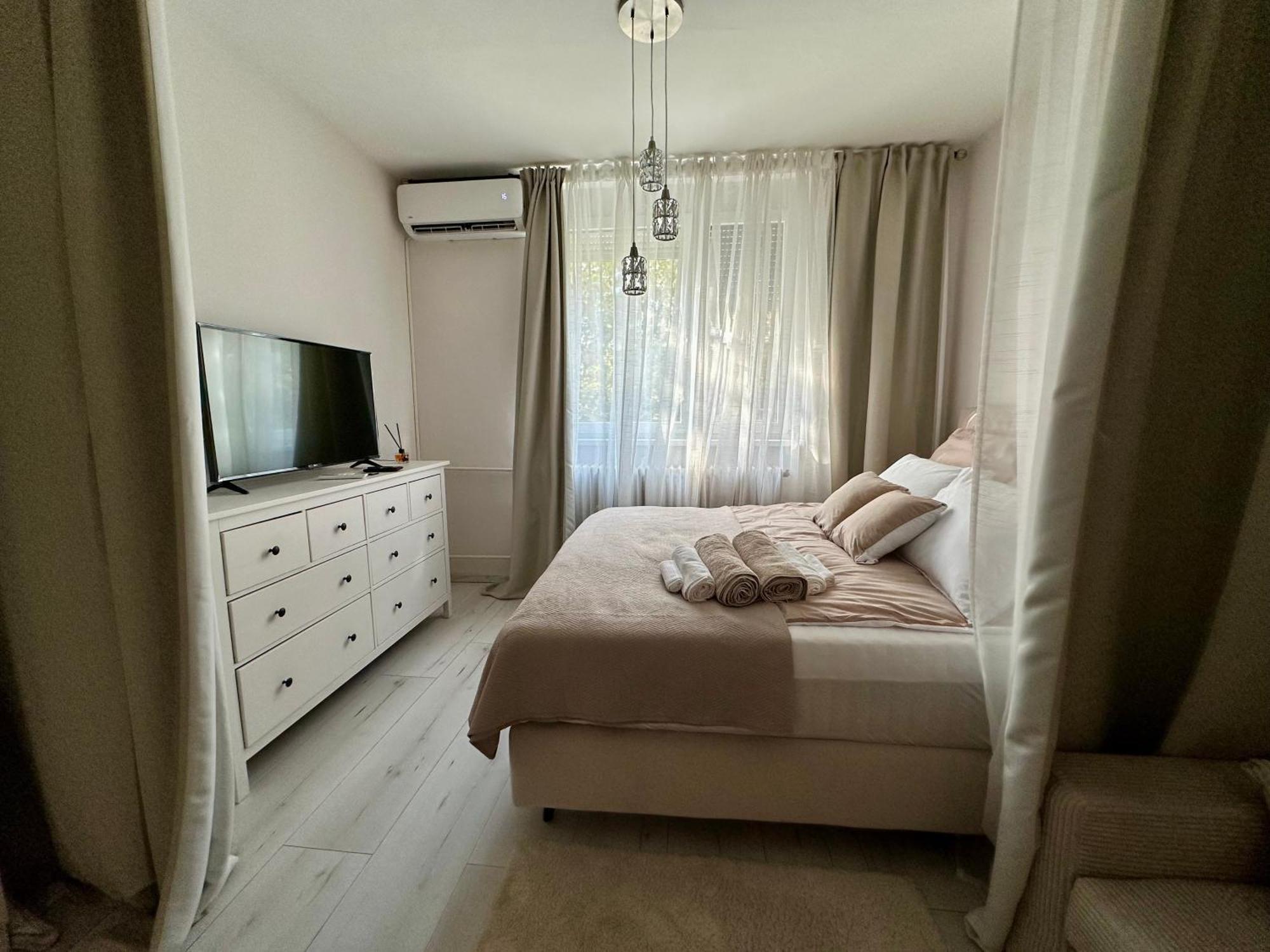 Apartment Mate Gold Ii *